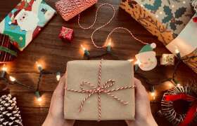 News 8 Affordable Holiday Gifts For College Students to Give Loved Ones for College Students