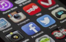 News 3 Things Social Media Users Should Stop Saying for College Students