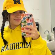 Akron Roommates Zoe DiLorenzo Seeks University of Akron Students in Akron, OH