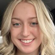 Des Moines Roommates Lauren Malone Seeks Des Moines Students in Des Moines, IA