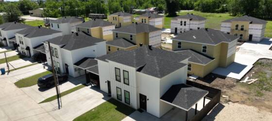 South Louisiana Beauty College Housing NEW 2Bed 1290 near Nicholls State Available AUG 1 for South Louisiana Beauty College Students in Houma, LA