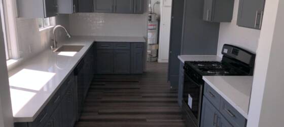 UCLA Housing Ideal 3 Bed, 1.5 Bath Remodeled Unit! for UCLA Students in Los Angeles, CA