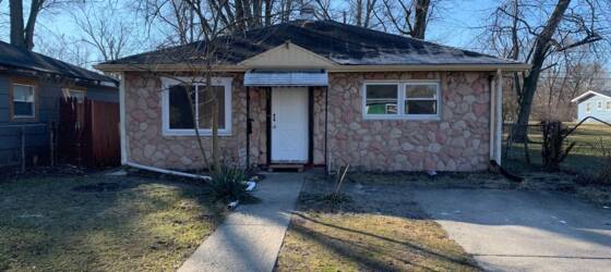 Gary Housing Charming 2 Bedroom Remodeled House For Rent for Gary Students in Gary, IN