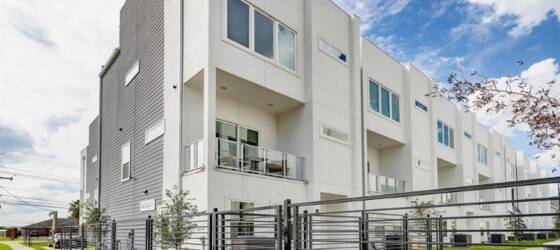 UTHSC-H Housing TMC Rooftop Terrace Townhome | Fully Furnished | All Bills Paid | Fenced In Yard | Garage | NRG for The University of Texas Health Science Center at Houston Students in Houston, TX