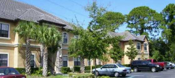 Clearwater Housing 3 bedroom 2 bath spacious 2nd floor unit for rent for Clearwater Students in Clearwater, FL