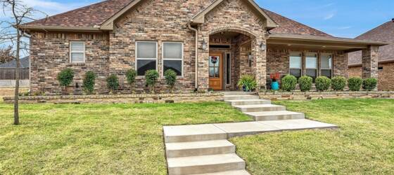 Grayson County College Housing 3 Bed - 3 Bath Home in Sherman for Grayson County College Students in Denison, TX