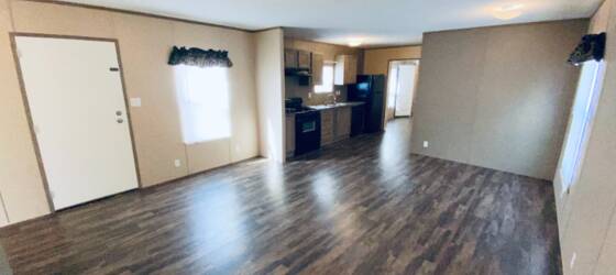 Ivy Tech Community College-East Central Housing 3BED 2BATH 749mo SECURITY DEPOSIT 749 and UP for Ivy Tech Community College-East Central Students in Muncie, IN