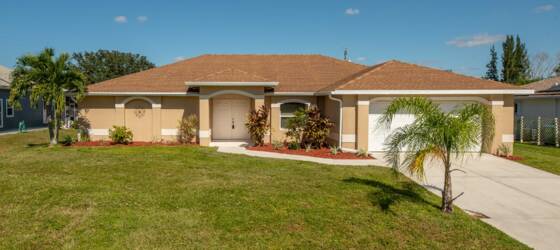 Florida Academy Housing BM21-1309 SW 15th St for Florida Academy Students in Fort Myers, FL