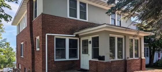 Lake Superior College  Housing Charming Duplex, Fully Furnished, All Utilities Paid, Garage, Endion-Close to Hospitals and Colleges for Lake Superior College  Students in Duluth, MN