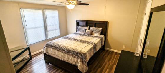 Gaston College  Housing Master Bedroom Roommate Wanted Utilities Included for Gaston College  Students in Dallas, NC
