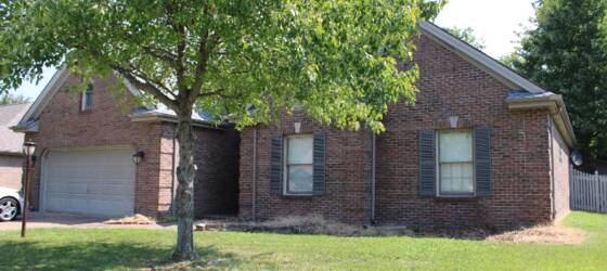 Regency Beauty Institute-Evansville Housing 3 BR/2.5 Ba Timber Park Home with 2-Car Garage, All-Weather Room, and Bonus Room for Regency Beauty Institute-Evansville Students in Evansville, IN