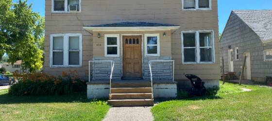 VCSU Housing 458 3rd St NE (VC) Apartment #2 for Valley City State University Students in Valley City, ND