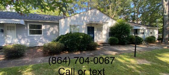 Piedmont Technical College  Housing Renovated 2 bedroom available for Piedmont Technical College  Students in Greenwood, SC