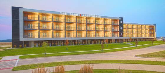Augustana Housing Luxury 1Br Overlooking Mississippi River for Augustana College Students in Rock Island, IL