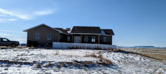 Great Falls Housing 3 bedroom on 10 areas for Great Falls Students in Great Falls, MT