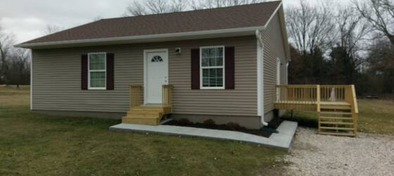 Fulton Housing Newer Nice 3 bedroom, 2 bathroom single family for Fulton Students in Fulton, MO
