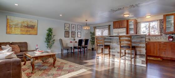 Regis Housing 4BD/2BA Ranch Home Nearby Lake and Mountain for Regis University Students in Denver, CO