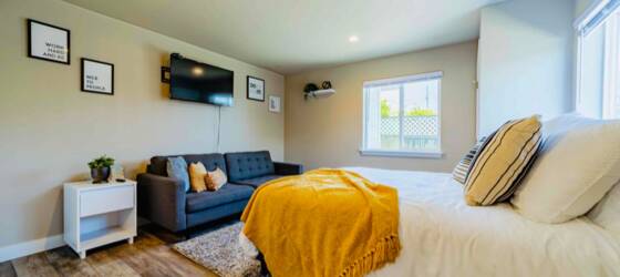 HSU Housing Hello Yellow Guest Suite for Humboldt State University Students in Arcata, CA