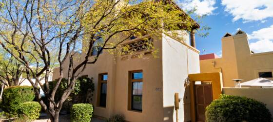 Pima Community College- Northwest Housing Tastefully Furnished Embarcadero Townhome for Pima Community College- Northwest Students in Tucson, AZ