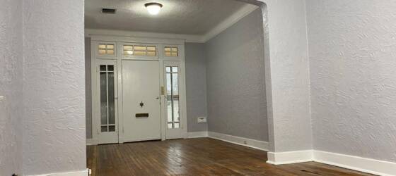 UNO Housing Beautiful recently renovated 2 Br Apartment. for University of New Orleans Students in New Orleans, LA