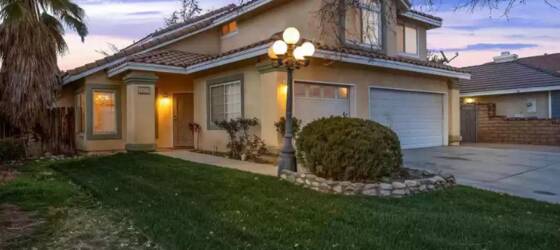 AVC Housing Lancaster House for Rent for Antelope Valley College Students in Lancaster, CA