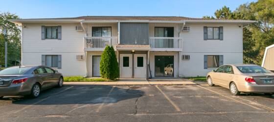 MCC Housing Center Court Apartments for Montcalm Community College Students in Sidney, MI