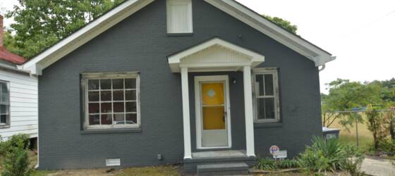 Wilson Community College  Housing Newly Renovated 3 bed 1 Bath house! Move in ready! for Wilson Community College  Students in Wilson, NC