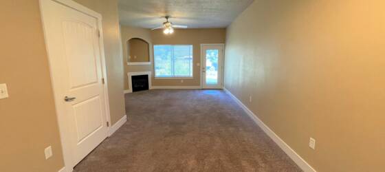Boise Bible College Housing 16650 N Profit Circle - Townhome Available for Boise Bible College Students in Boise, ID