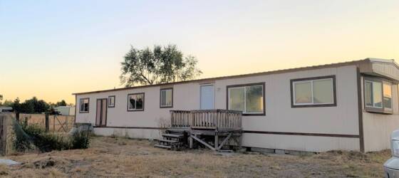 GBC Housing 3 bedroom single wide in Spring Creek for Great Basin College Students in Elko, NV